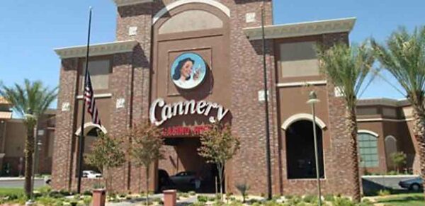 960x465 hotels cannery