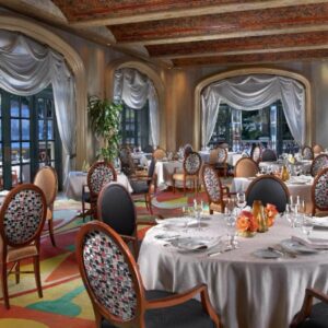 bellagio restaurant picasso interior windows.tif.image .2480.1088.high